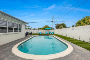 Sunrise Paradise Luxe Home with Salt-Heated Pool